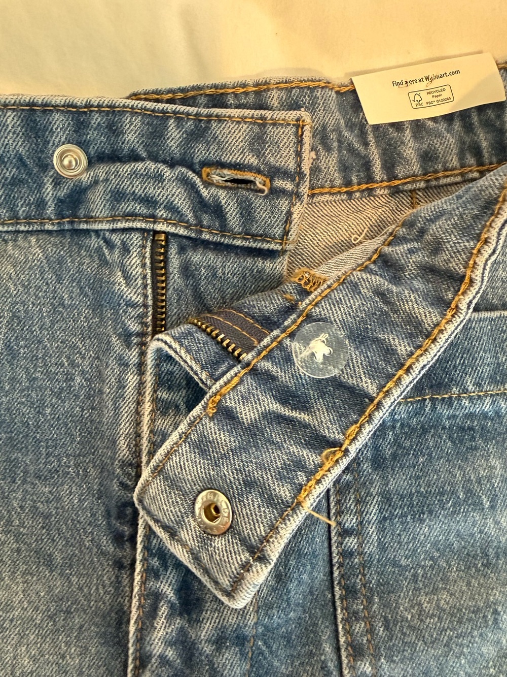Women’s Denim Shorts Retro style Patch Pockets- City Fade Wash 3” inseam Sz 10 - Picture 9 of 16